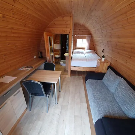 11 Premium Pod 