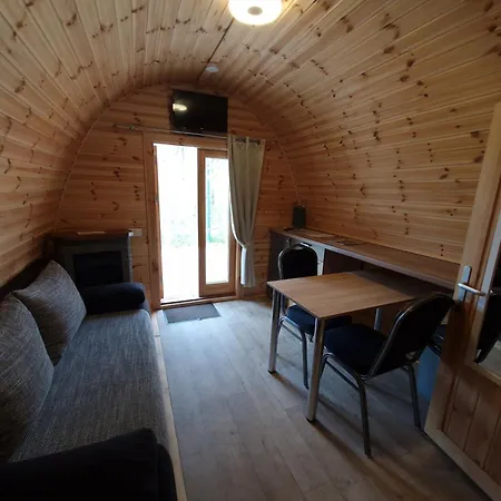 11 Premium Pod 